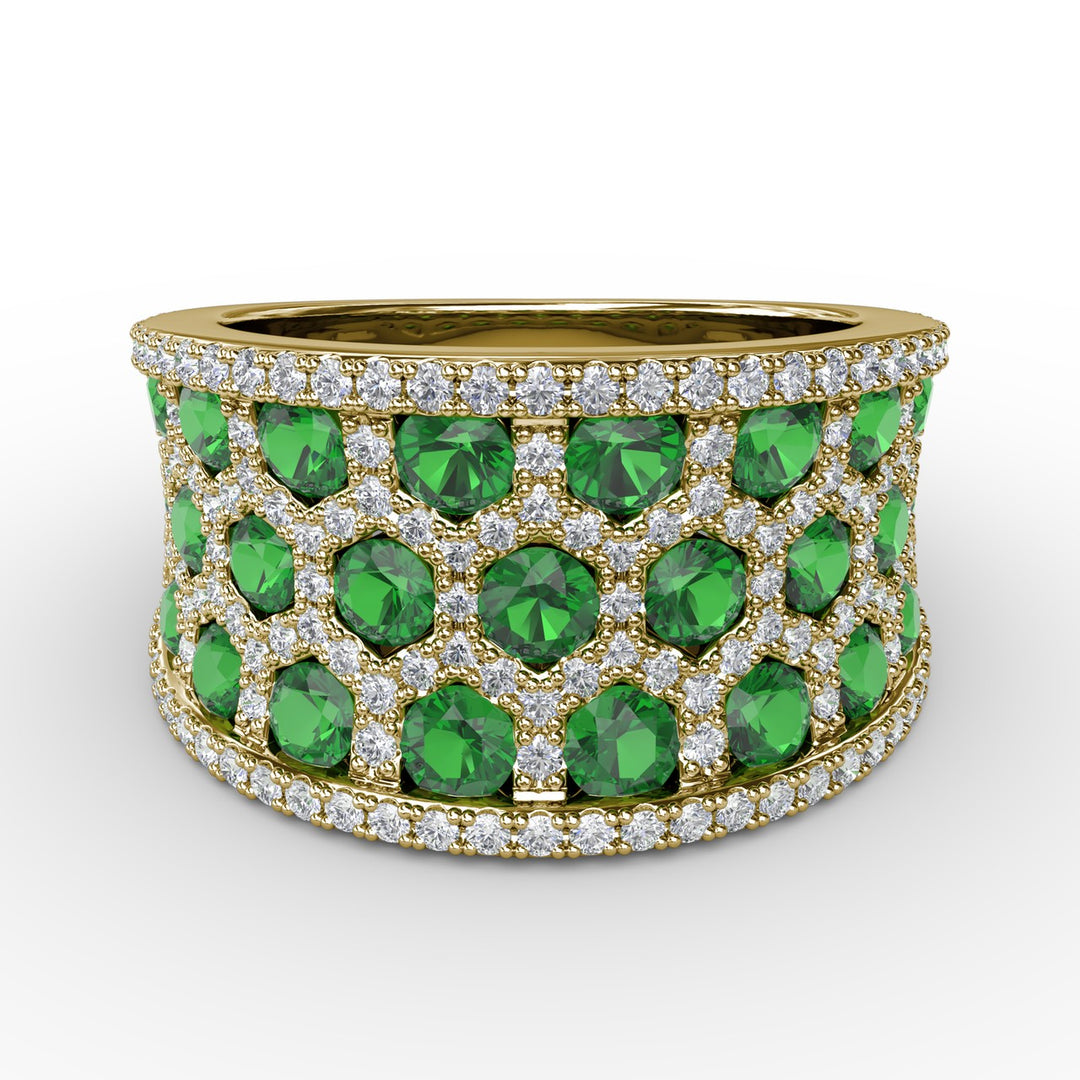 Motif Emerald and Diamond Ring