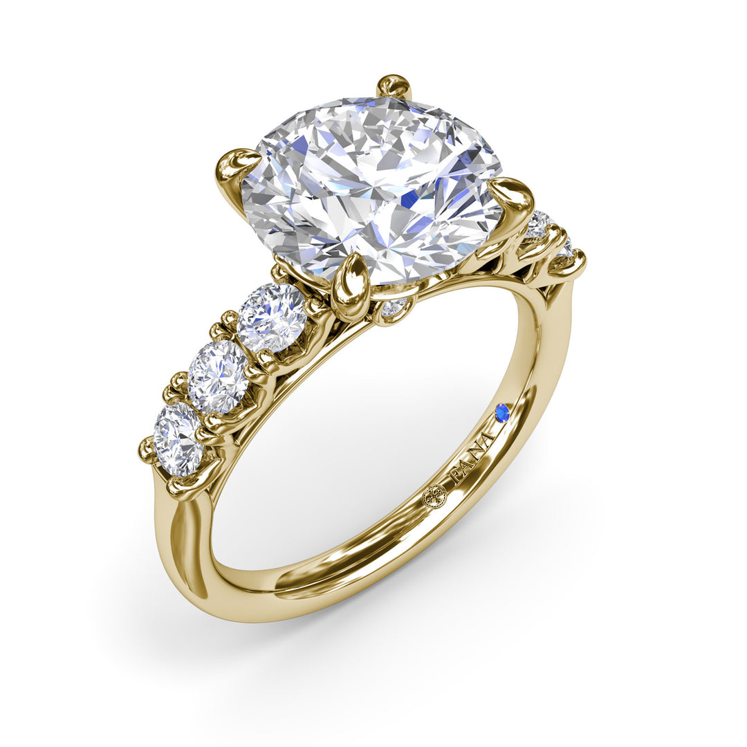 Shimmering Round Diamond Engagement Ring