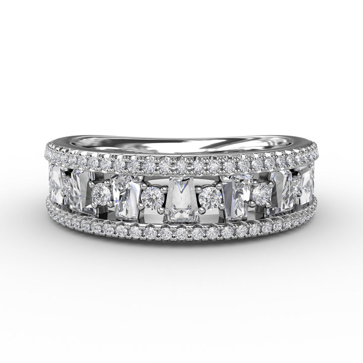 Alternating Diamond Band