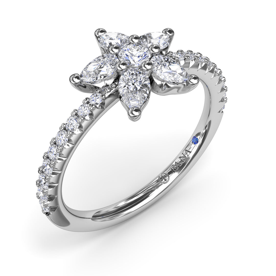 Catalina Diamond Star Ring