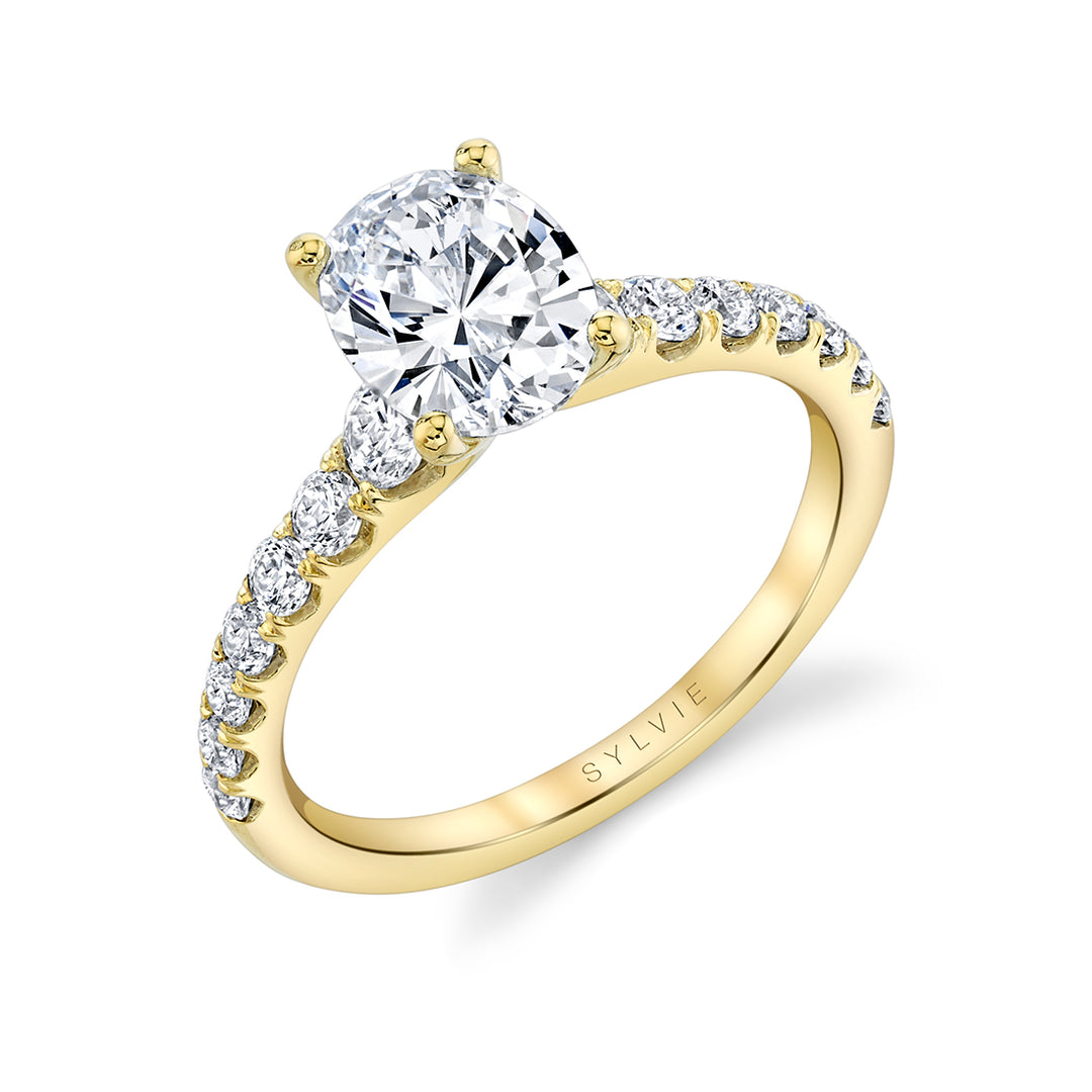 Oval Cut Classic Engagement Ring - Veronique