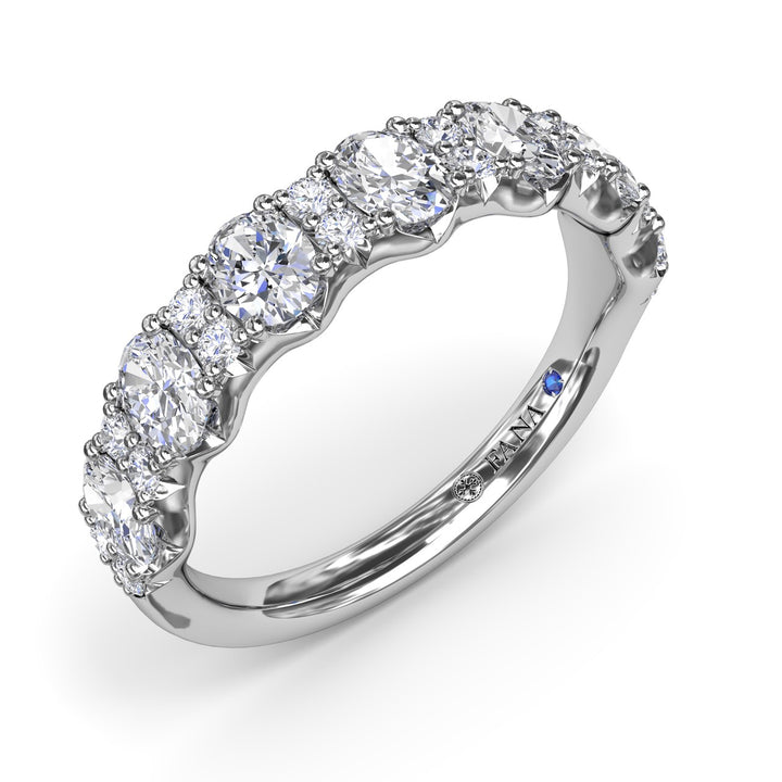 Round Cluster Diamond Ring