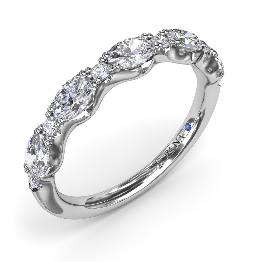 Round Cluster Diamond Ring