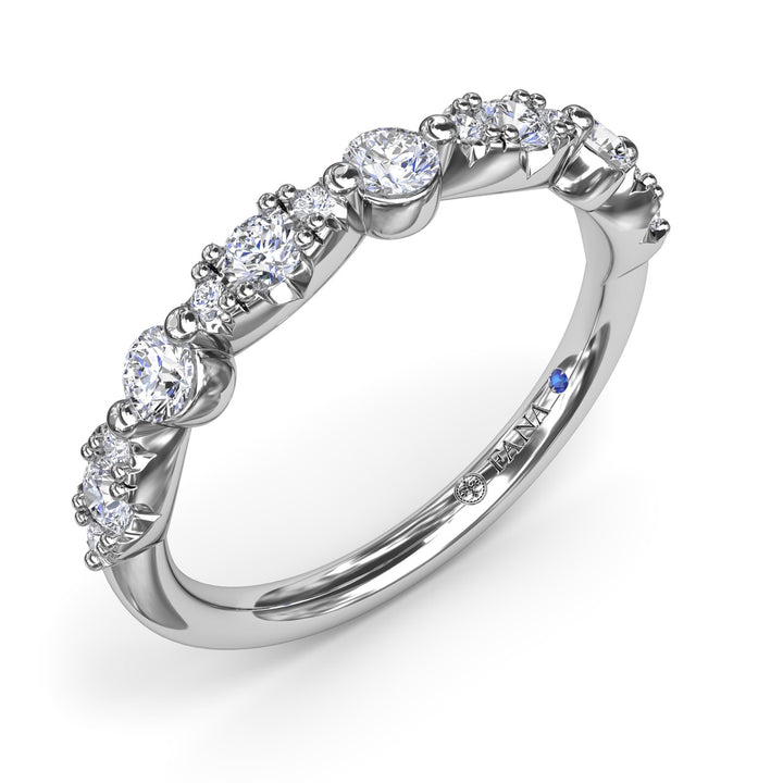 Alternating Marquise and Round Diamond Ring